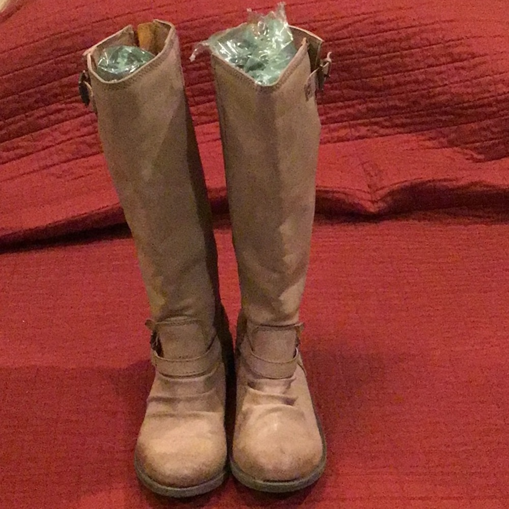Sz.2 Steve Madden “JBanditt” Girls Boots